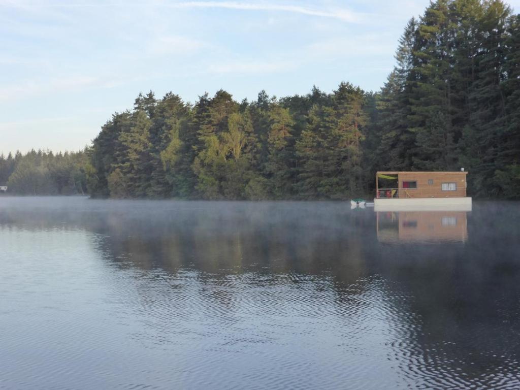 فندق Domaine Des Etangs De Taysse Espagnac المظهر الخارجي الصورة